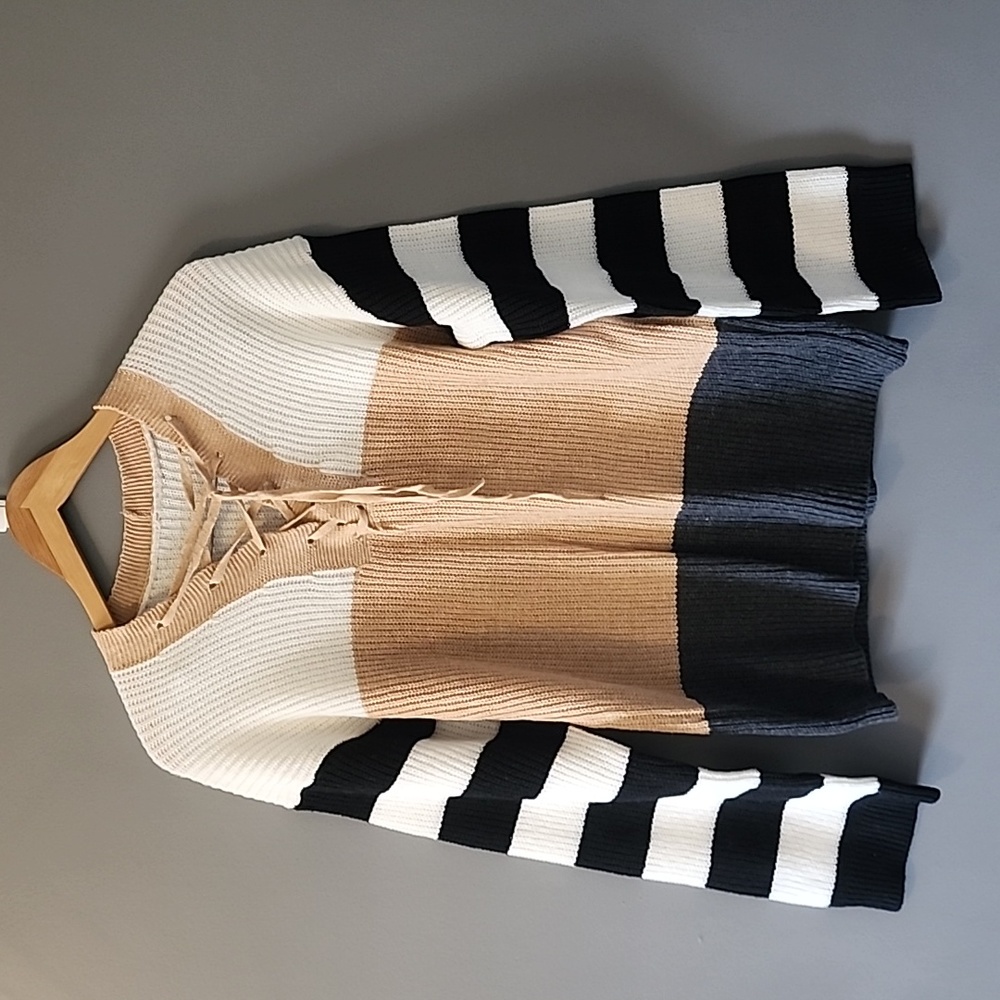 AMASOO SWEATER